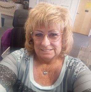 Meet your Posher, Sheri